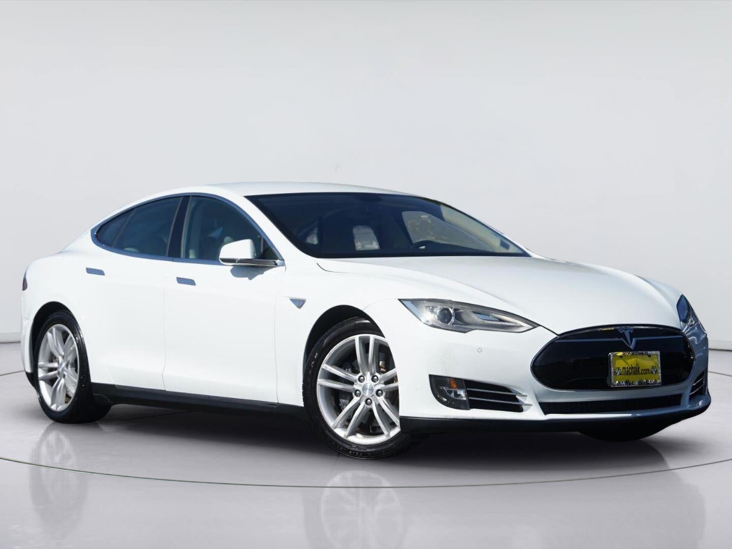 2014 Tesla Model S Base