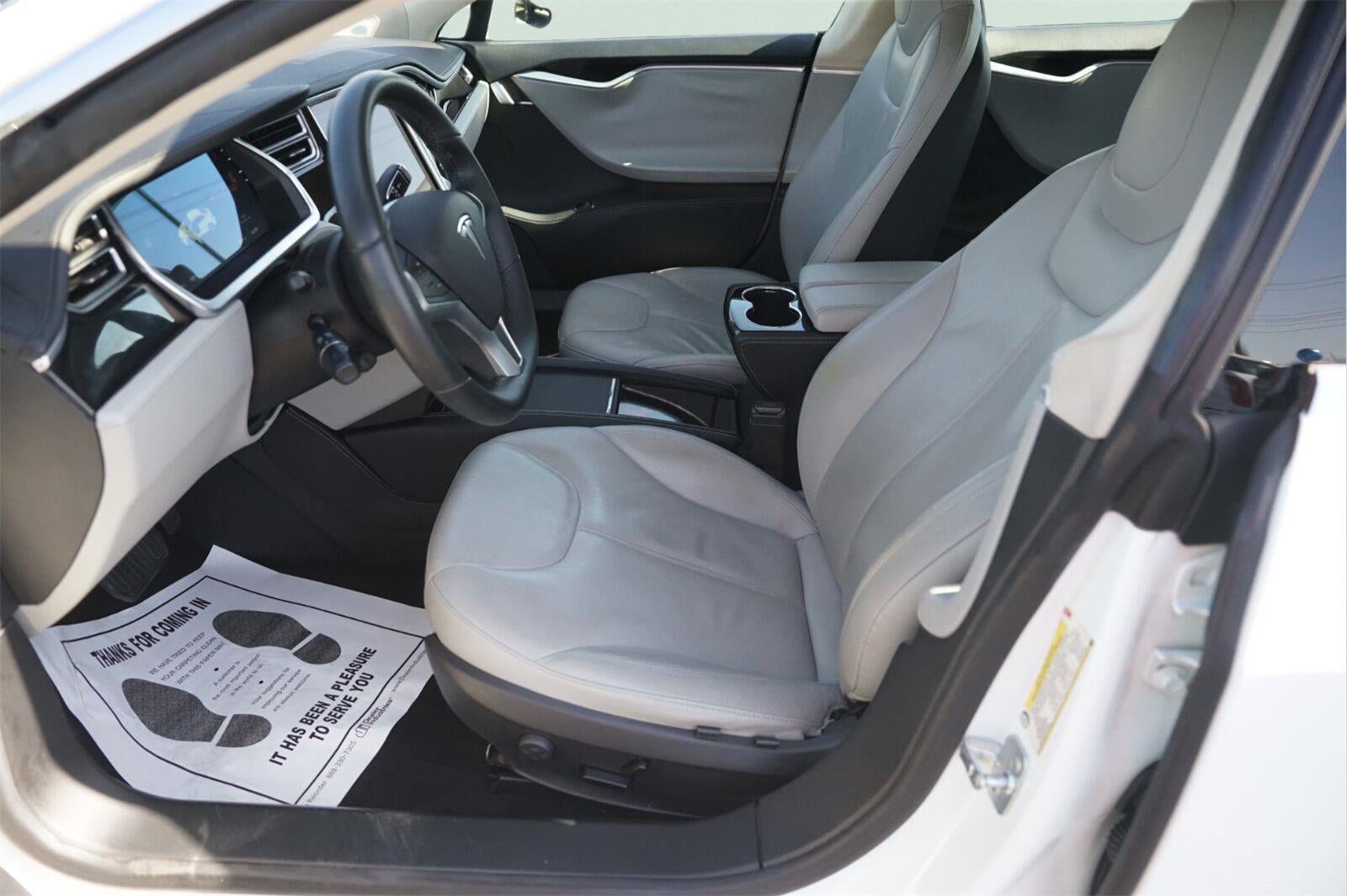 2014 Tesla Model S Base