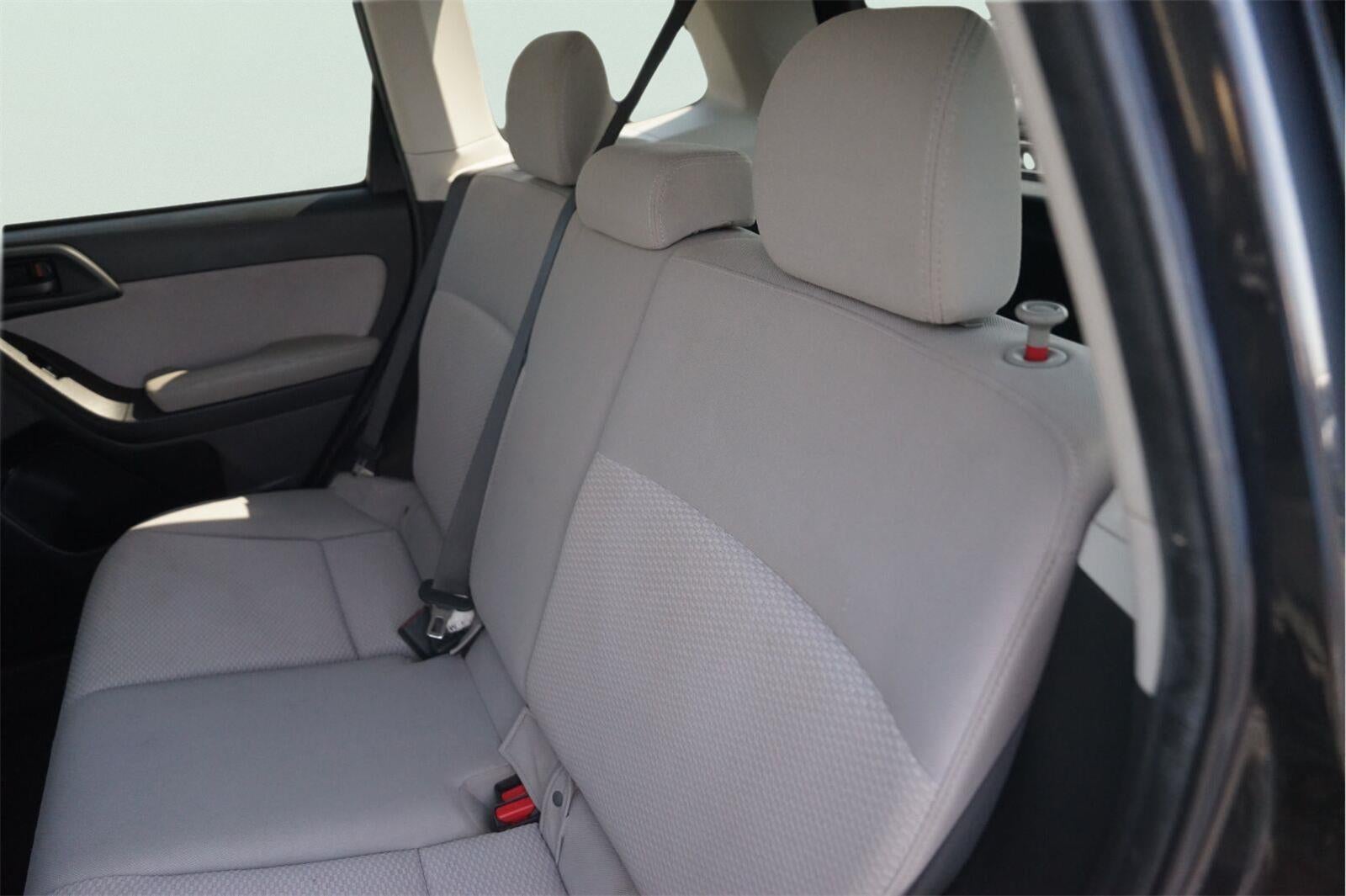 2016 Subaru Forester 2.5i