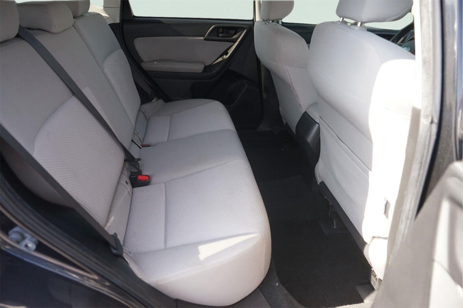 2016 Subaru Forester 2.5i