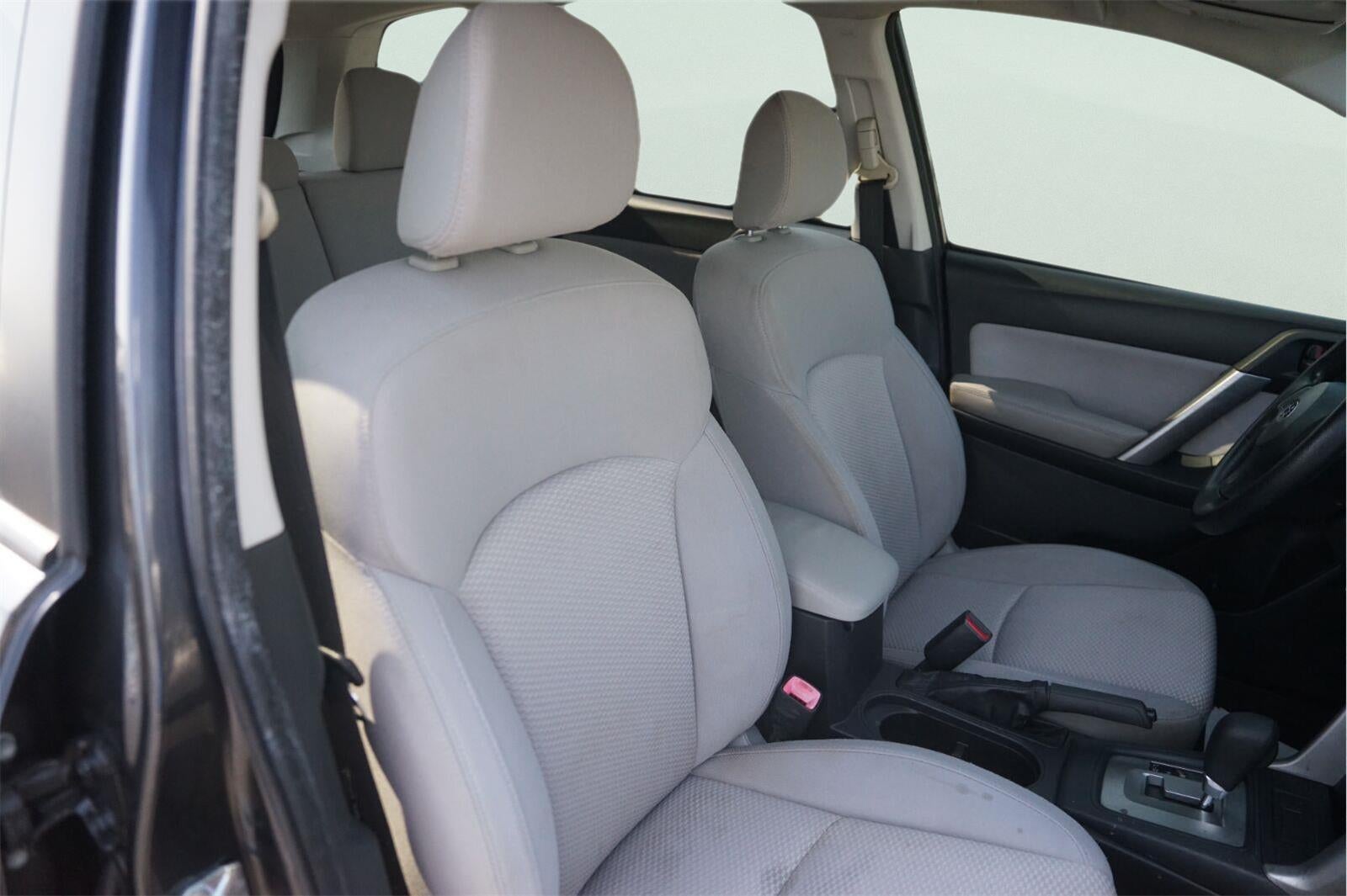 2016 Subaru Forester 2.5i