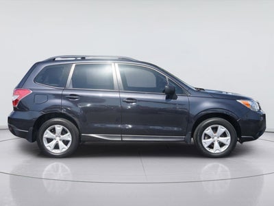2016 Subaru Forester 2.5i