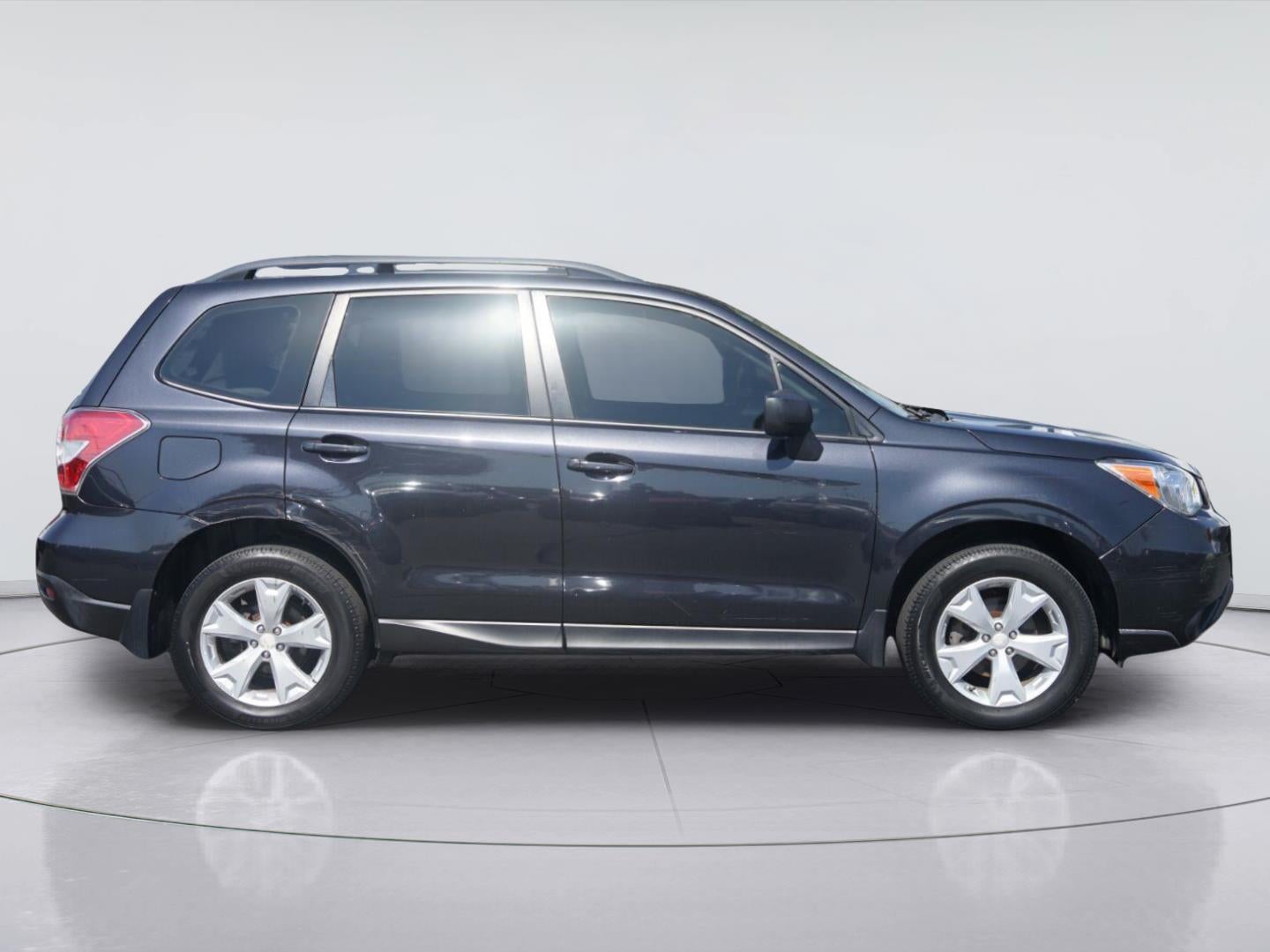 2016 Subaru Forester 2.5i