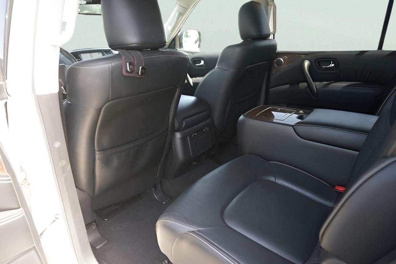 2017 INFINITI QX80 Base