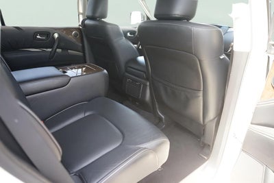 2017 INFINITI QX80 Base