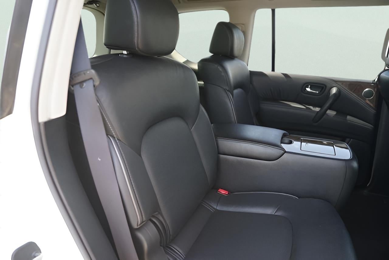 2017 INFINITI QX80 Base