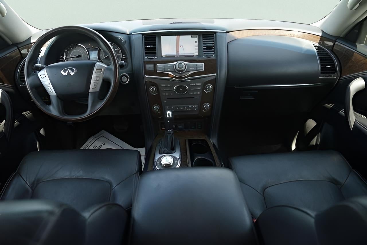 2017 INFINITI QX80 Base