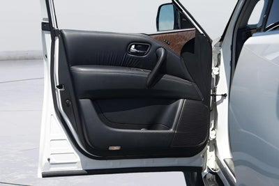 2017 INFINITI QX80 Base