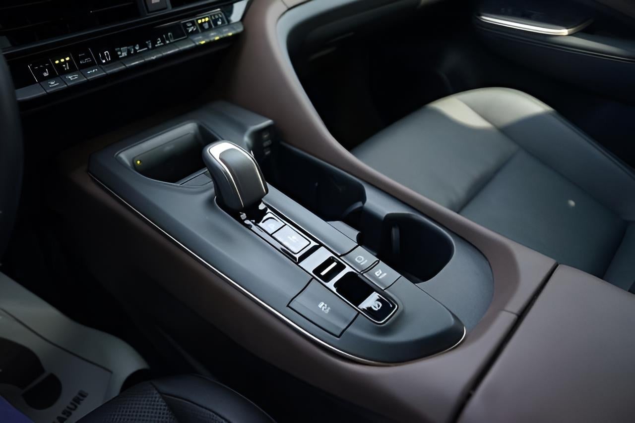 2023 Toyota Crown Limited