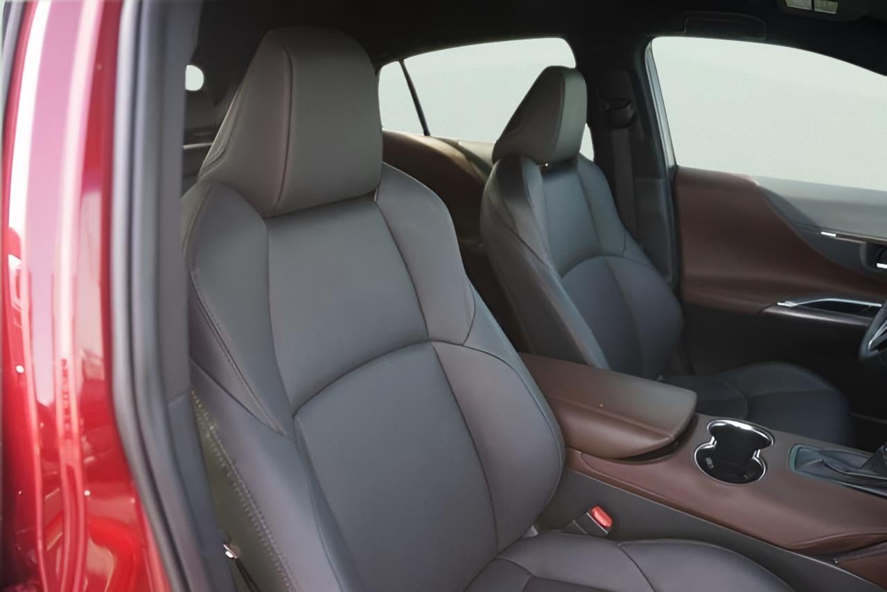 2023 Toyota Venza XLE