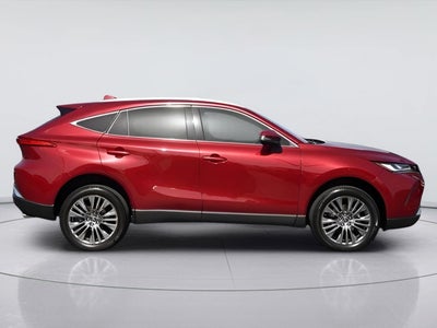 2023 Toyota Venza XLE