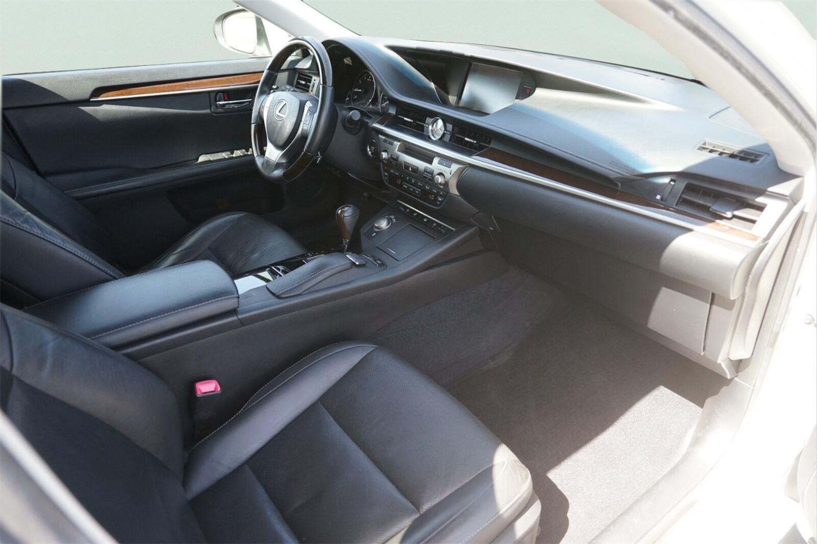 2014 Lexus Es 350 Base