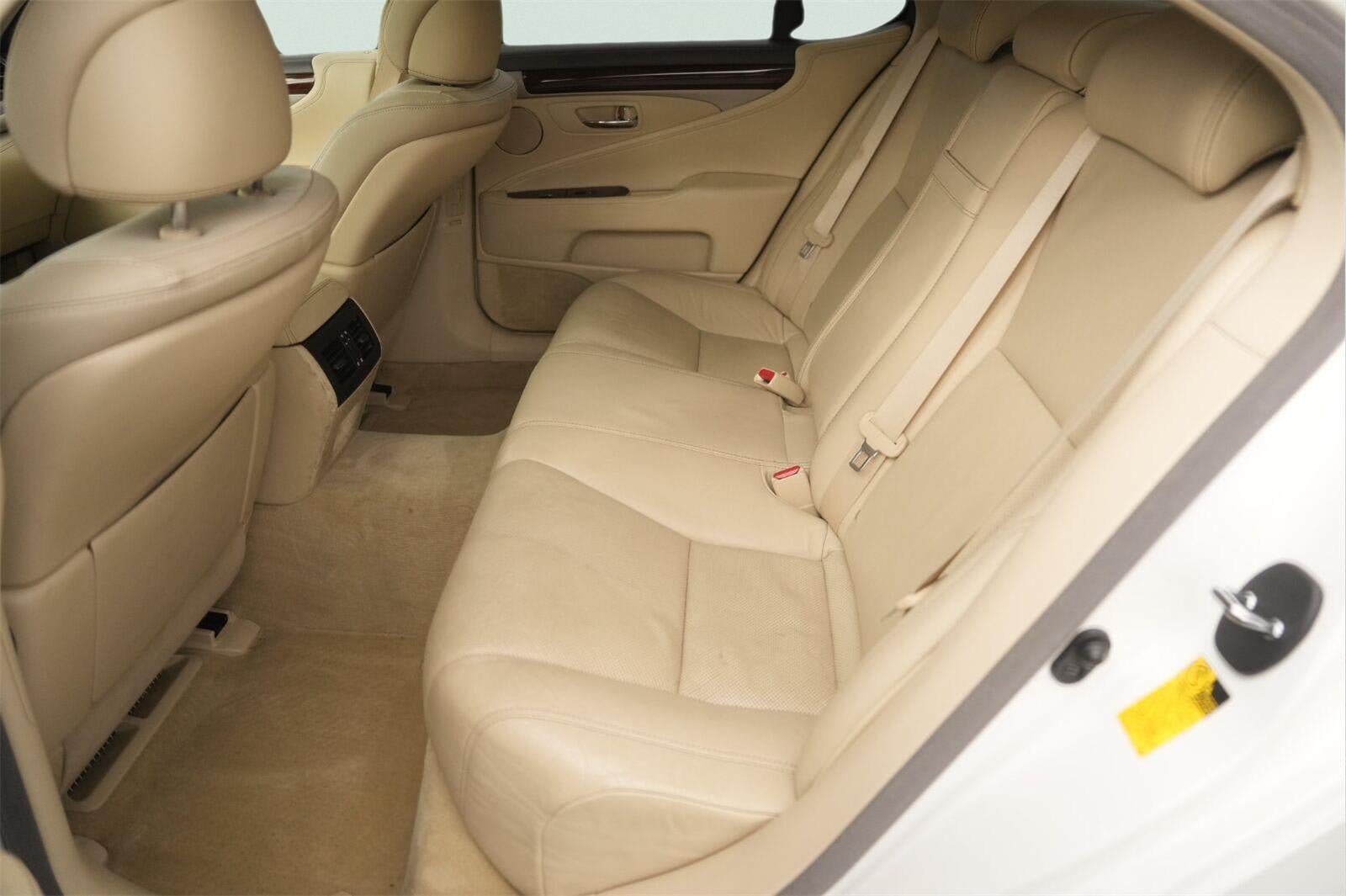 2014 Lexus LS 460 Base