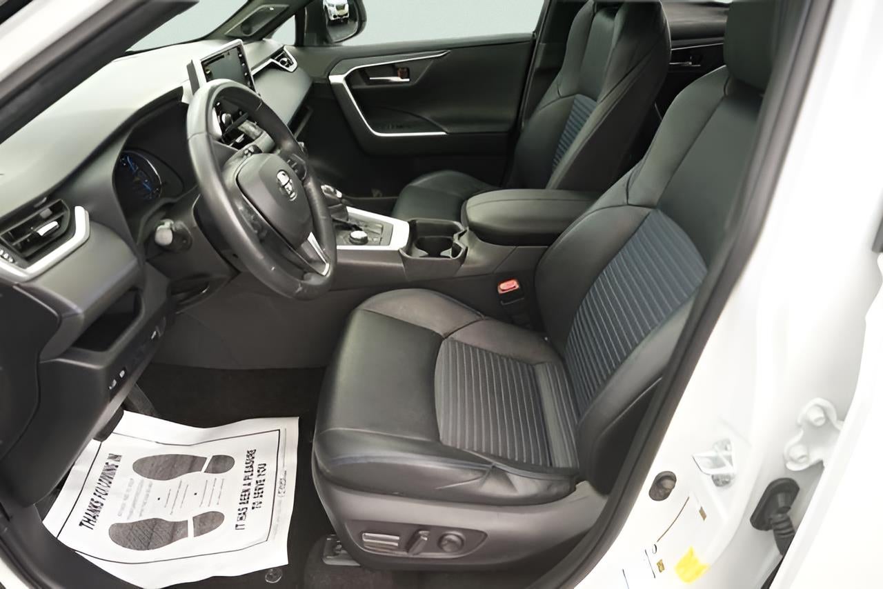 2019 Toyota RAV4 Hybrid XSE