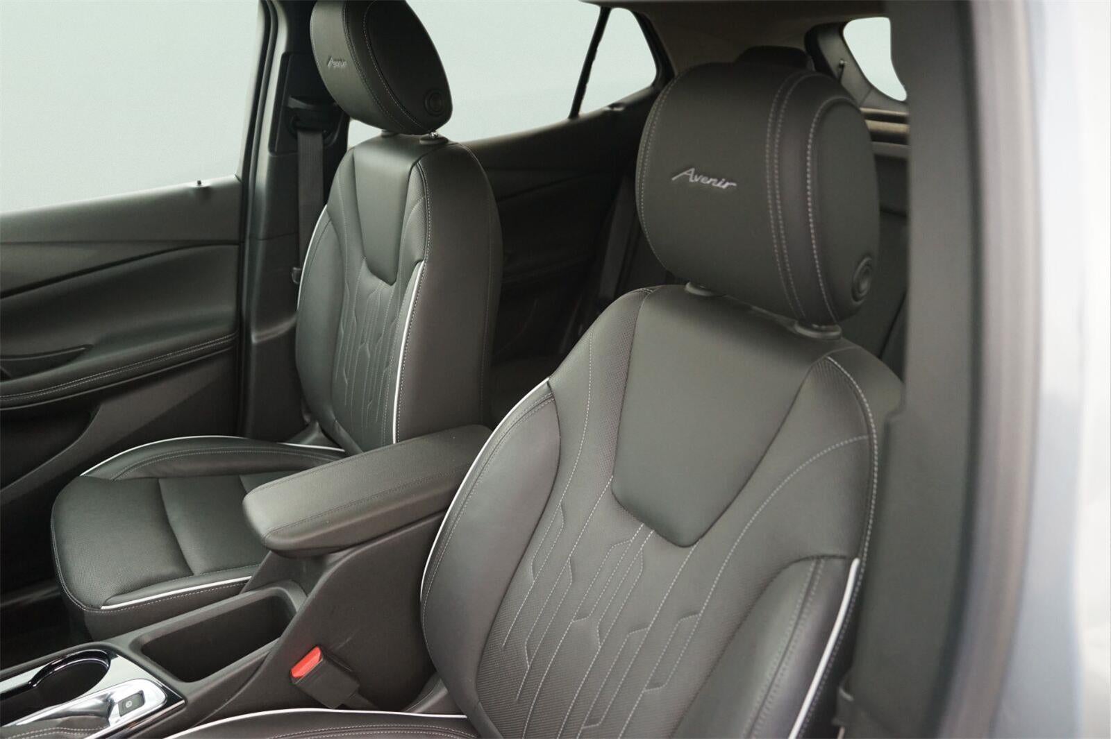 2025 Buick Encore GX Avenir