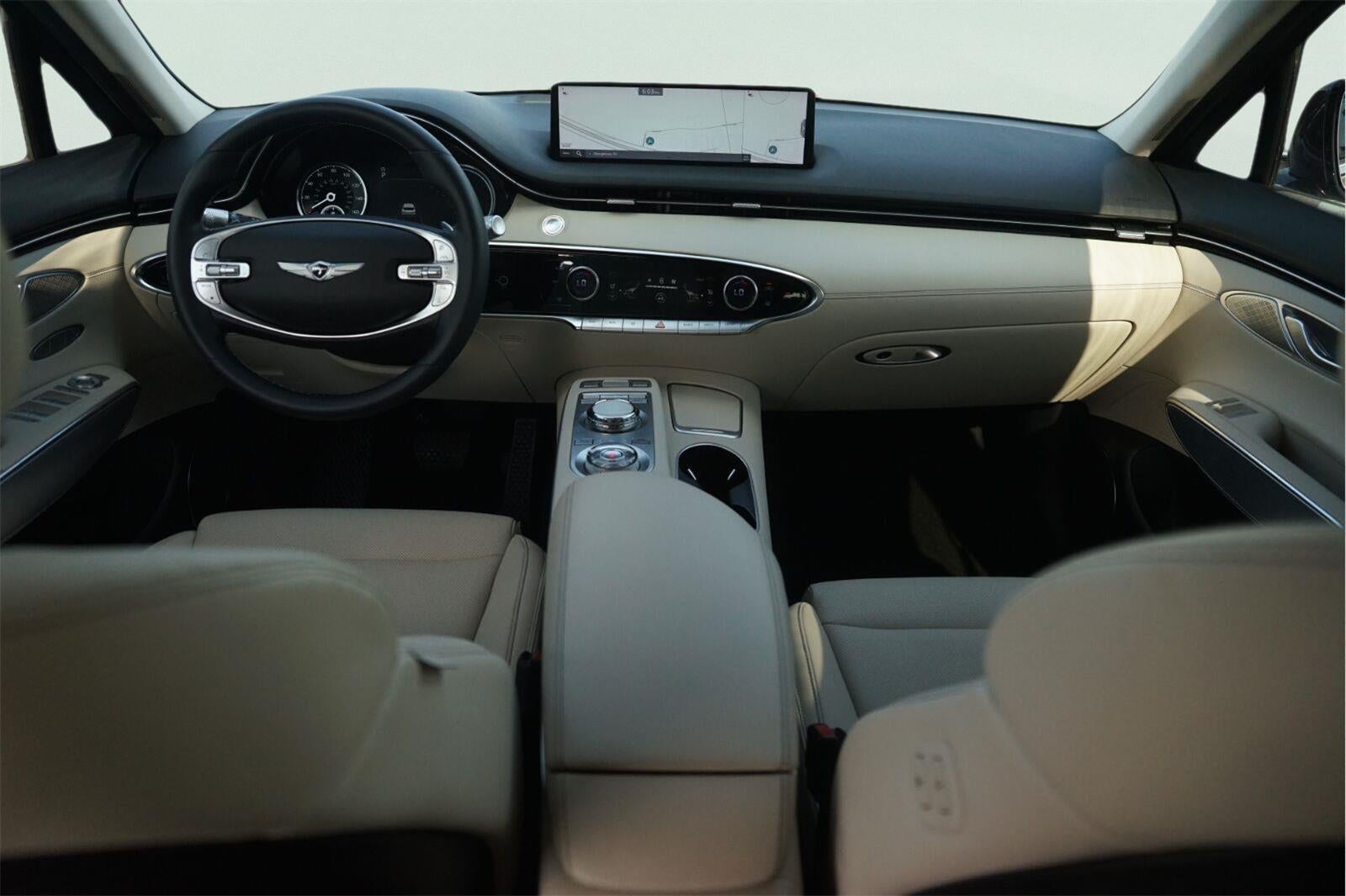 2022 Genesis GV70 2.5T