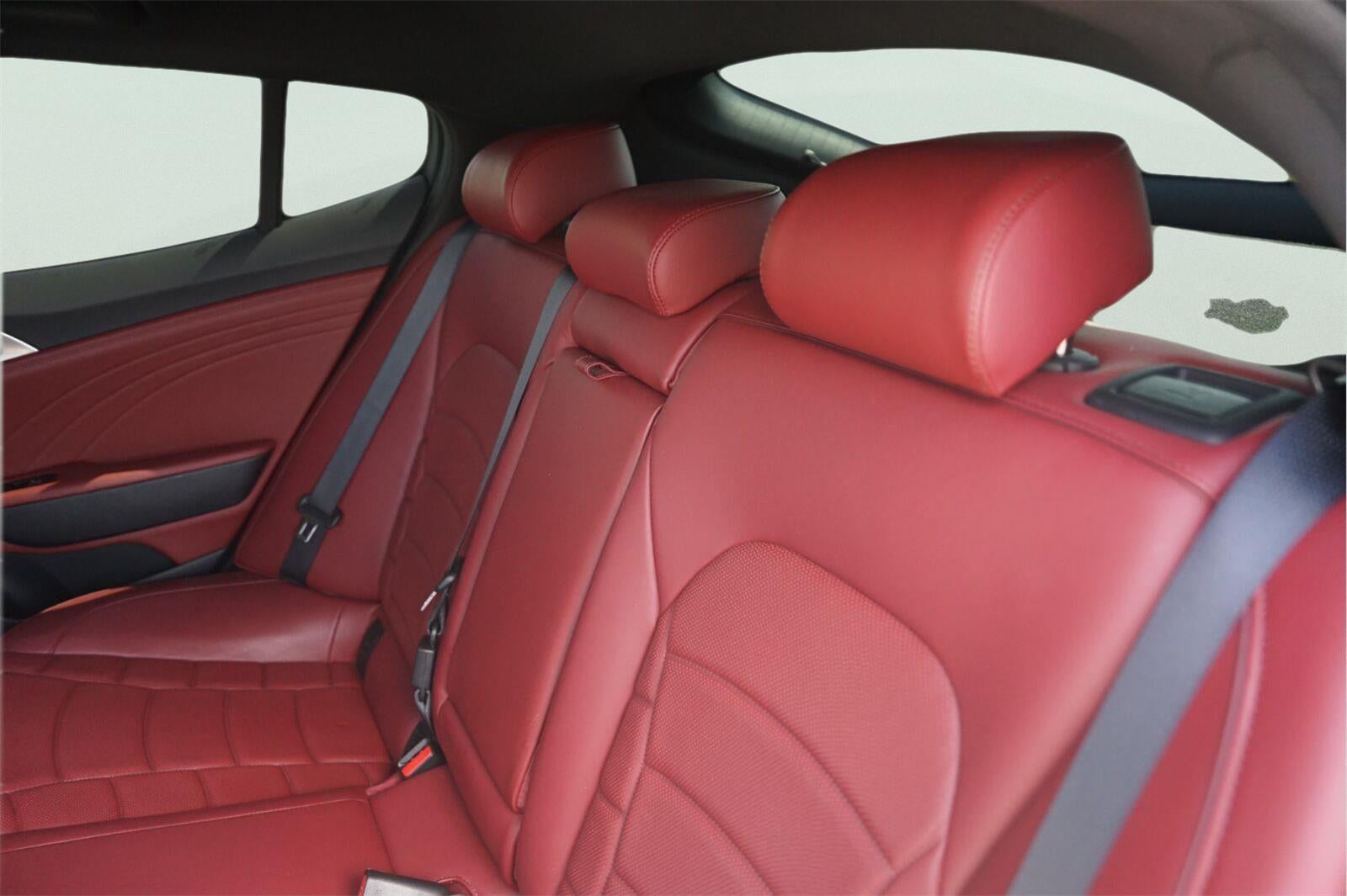2022 Kia Stinger GT2