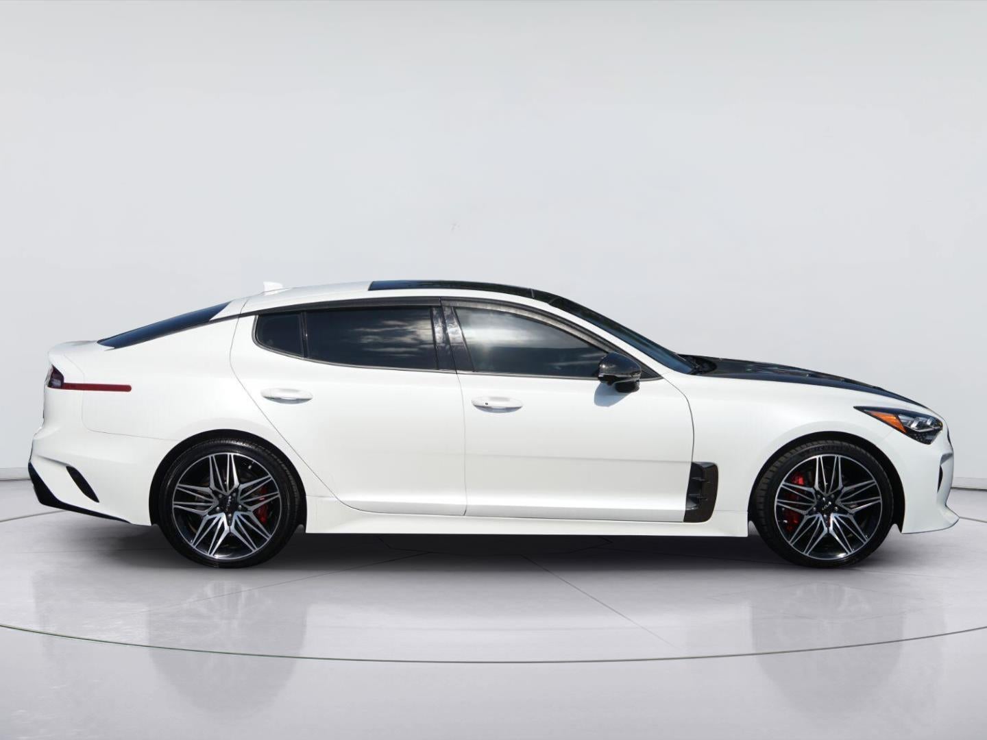 2022 Kia Stinger GT2