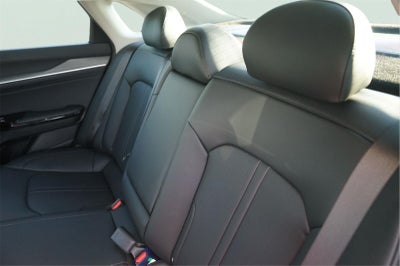 2025 Kia K5 EX