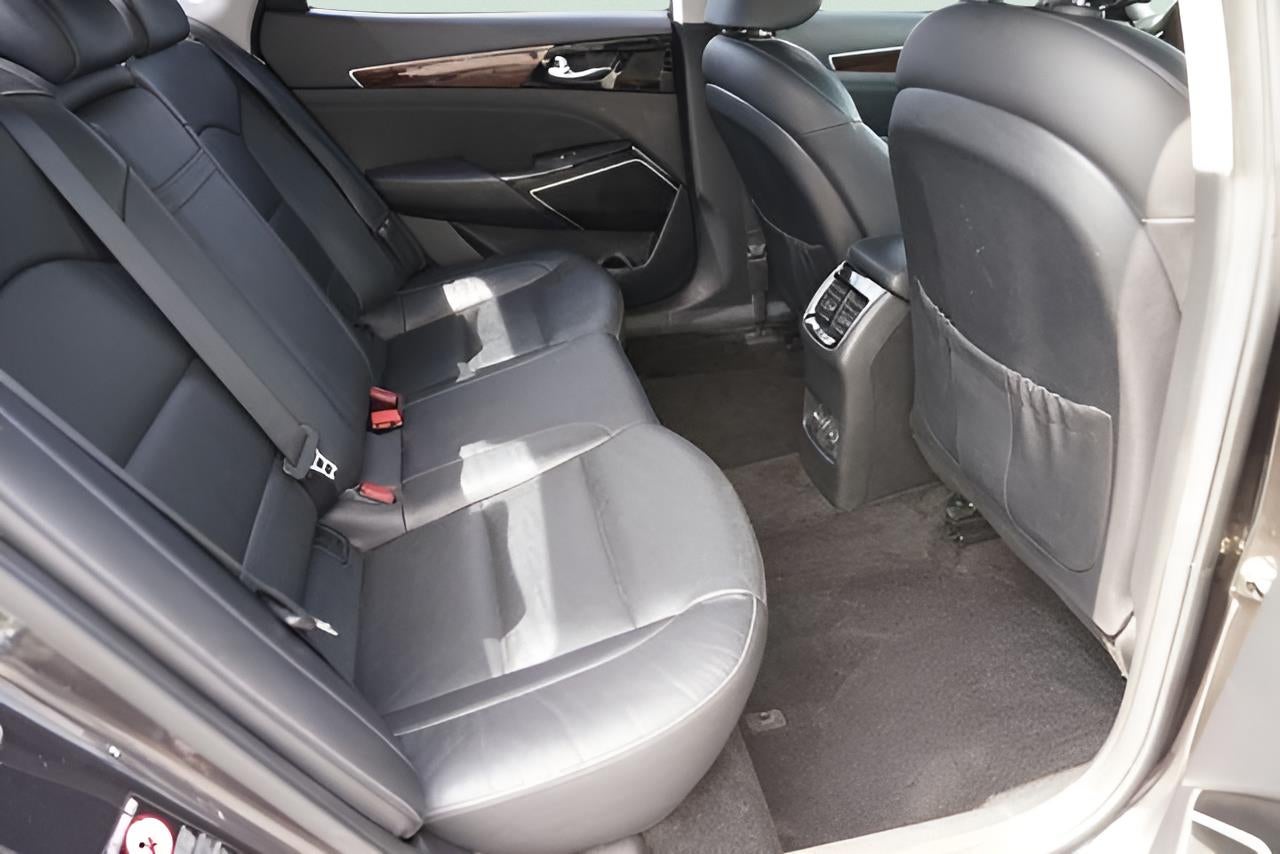 2019 Kia Cadenza Technology