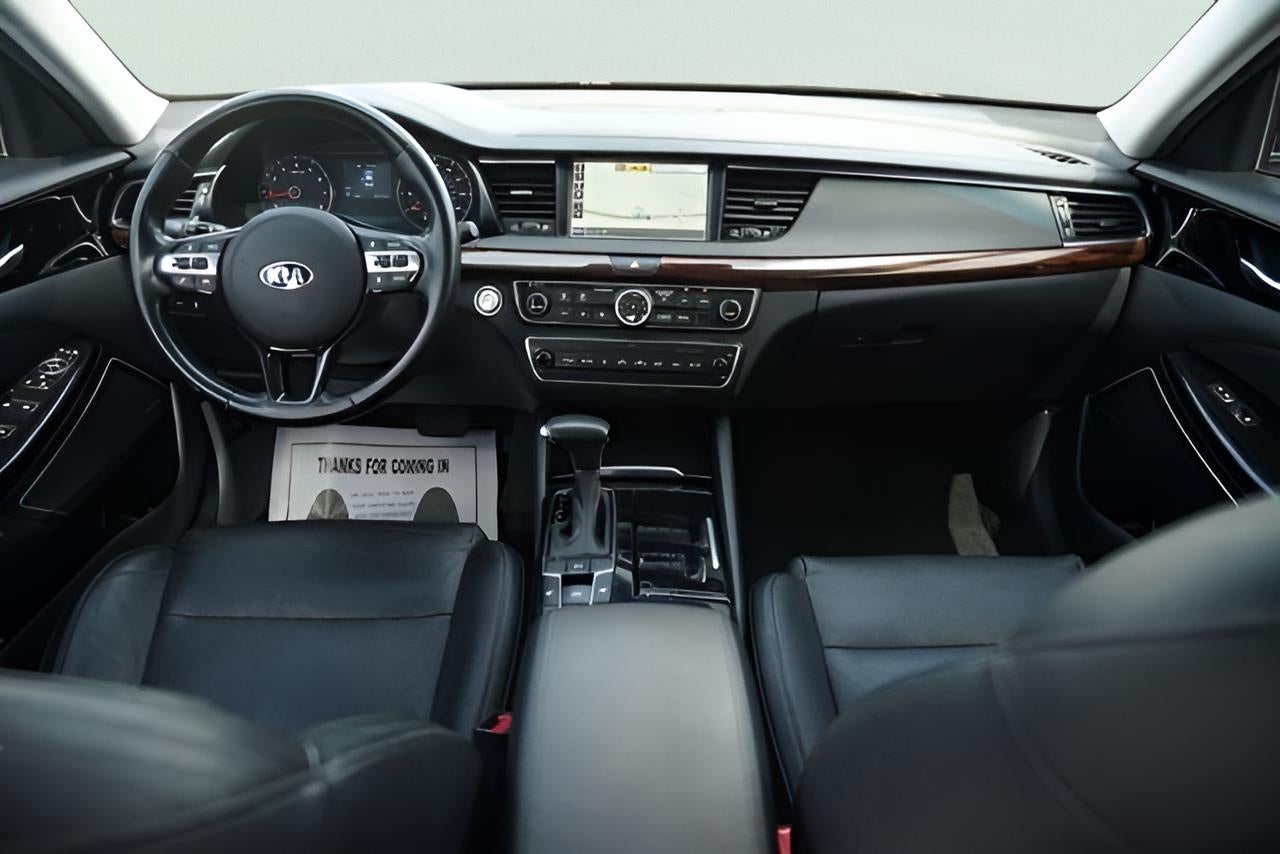 2019 Kia Cadenza Technology