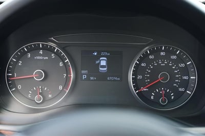 2019 Kia Cadenza Technology