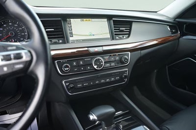 2019 Kia Cadenza Technology