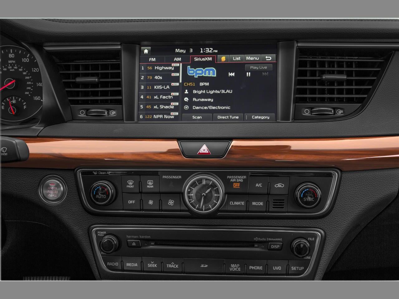 2019 Kia Cadenza Technology