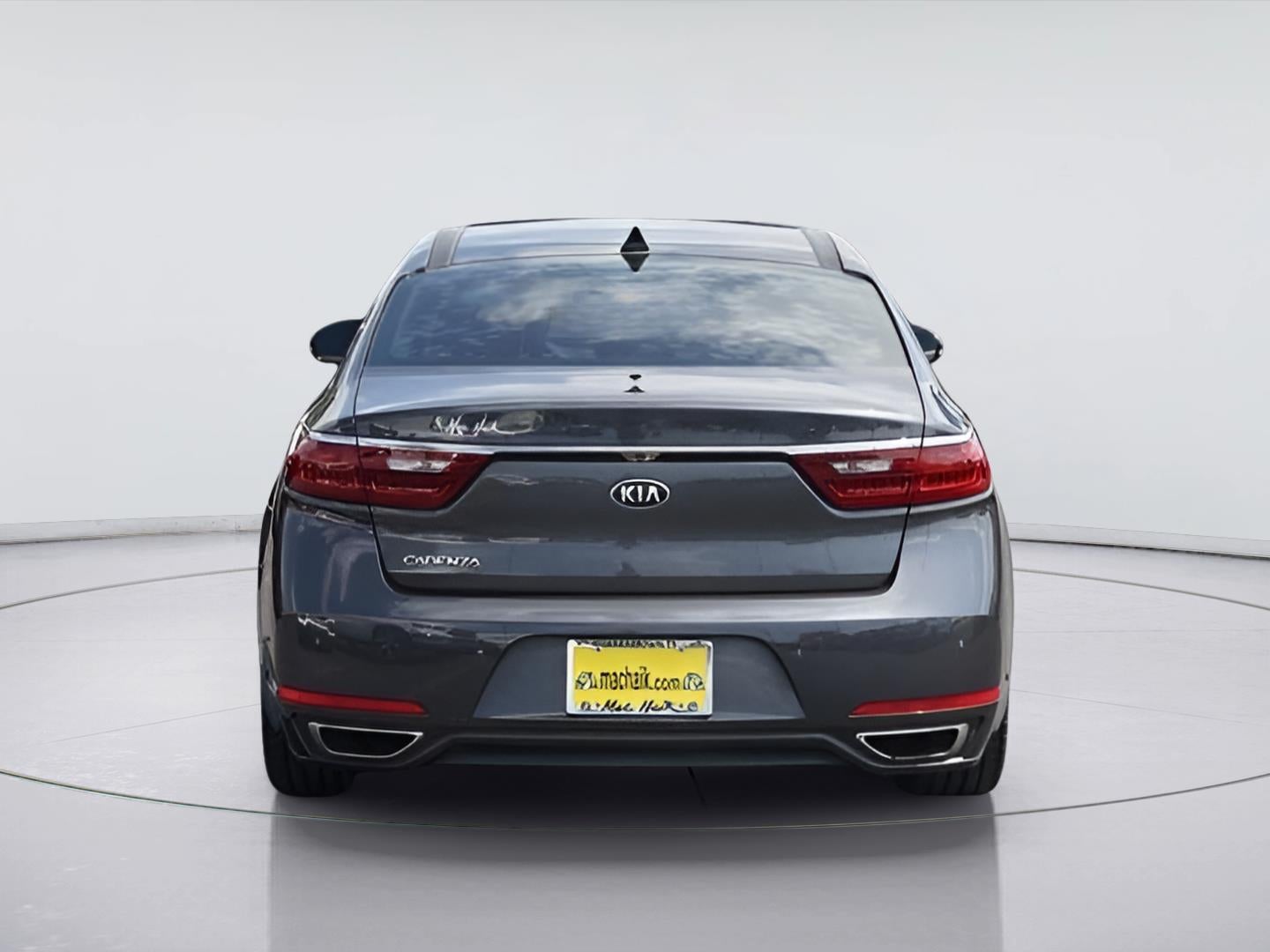 2019 Kia Cadenza Technology