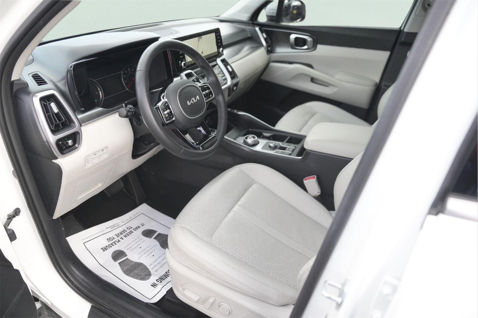 2023 Kia Sorento Hybrid EX
