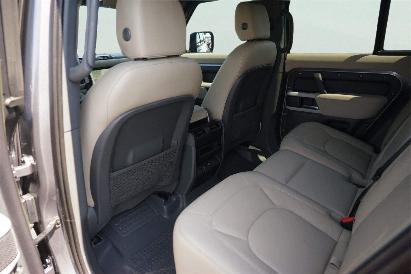 2023 Land Rover Defender S