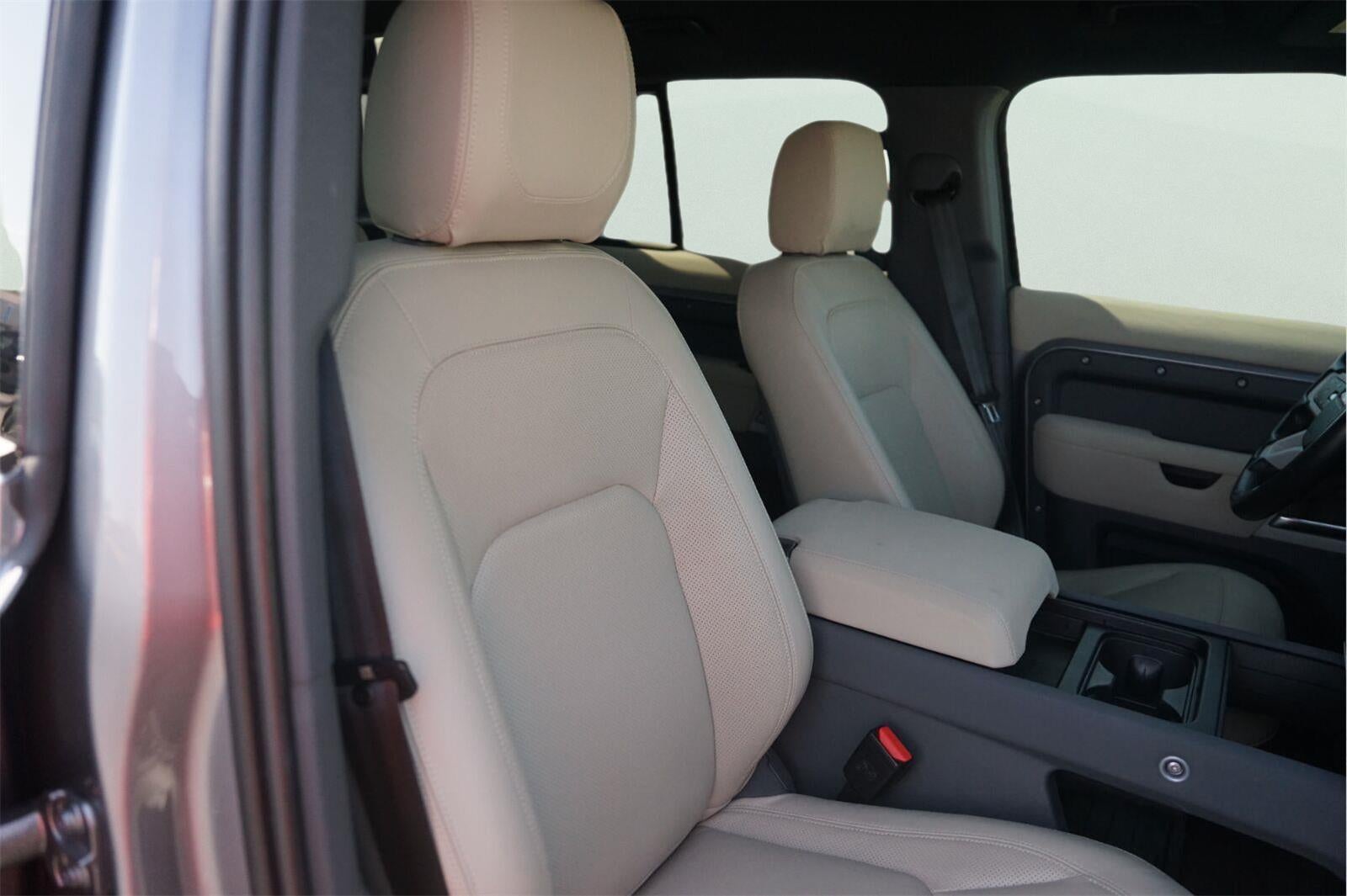 2023 Land Rover Defender S