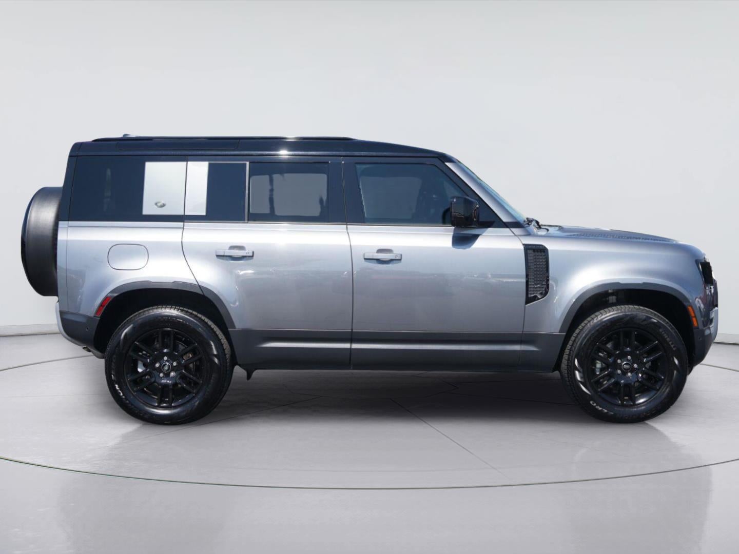 2023 Land Rover Defender S