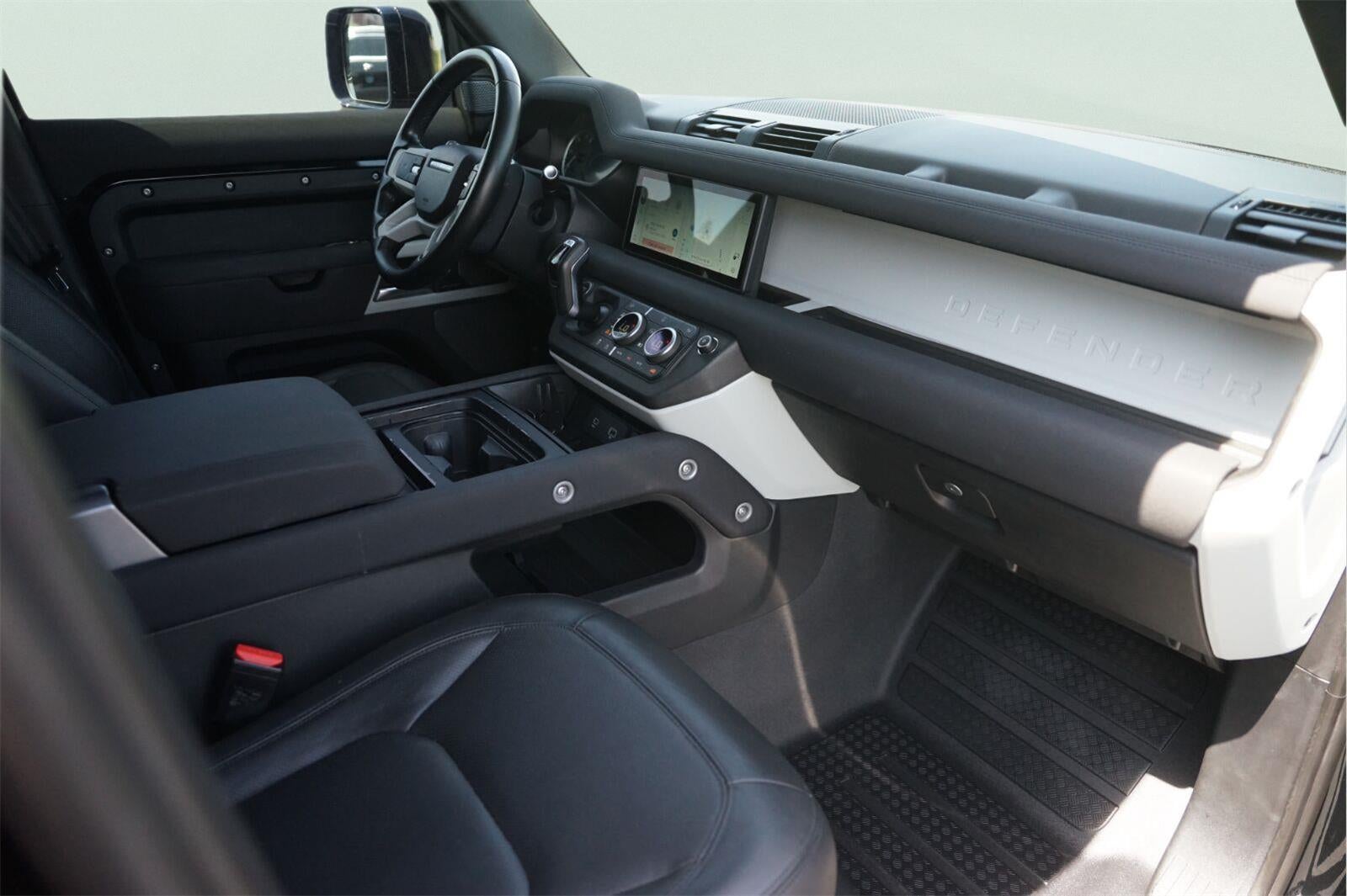 2023 Land Rover Defender S