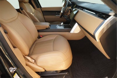 2025 Land Rover Range Rover SE