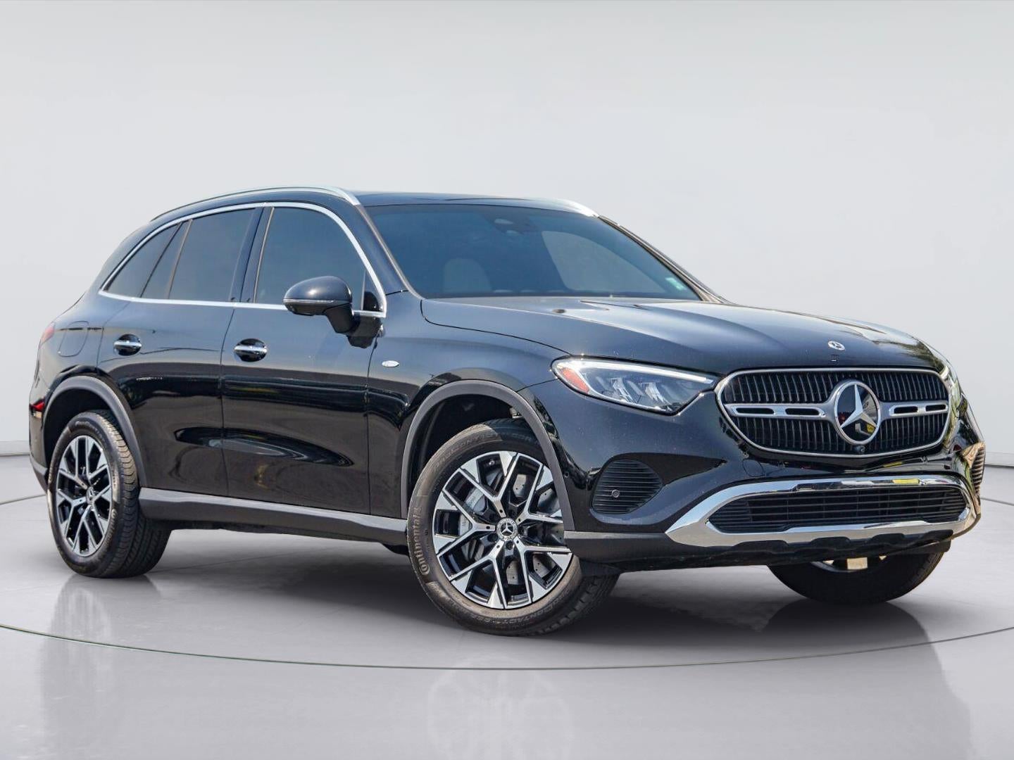 2025 Mercedes-Benz GLC