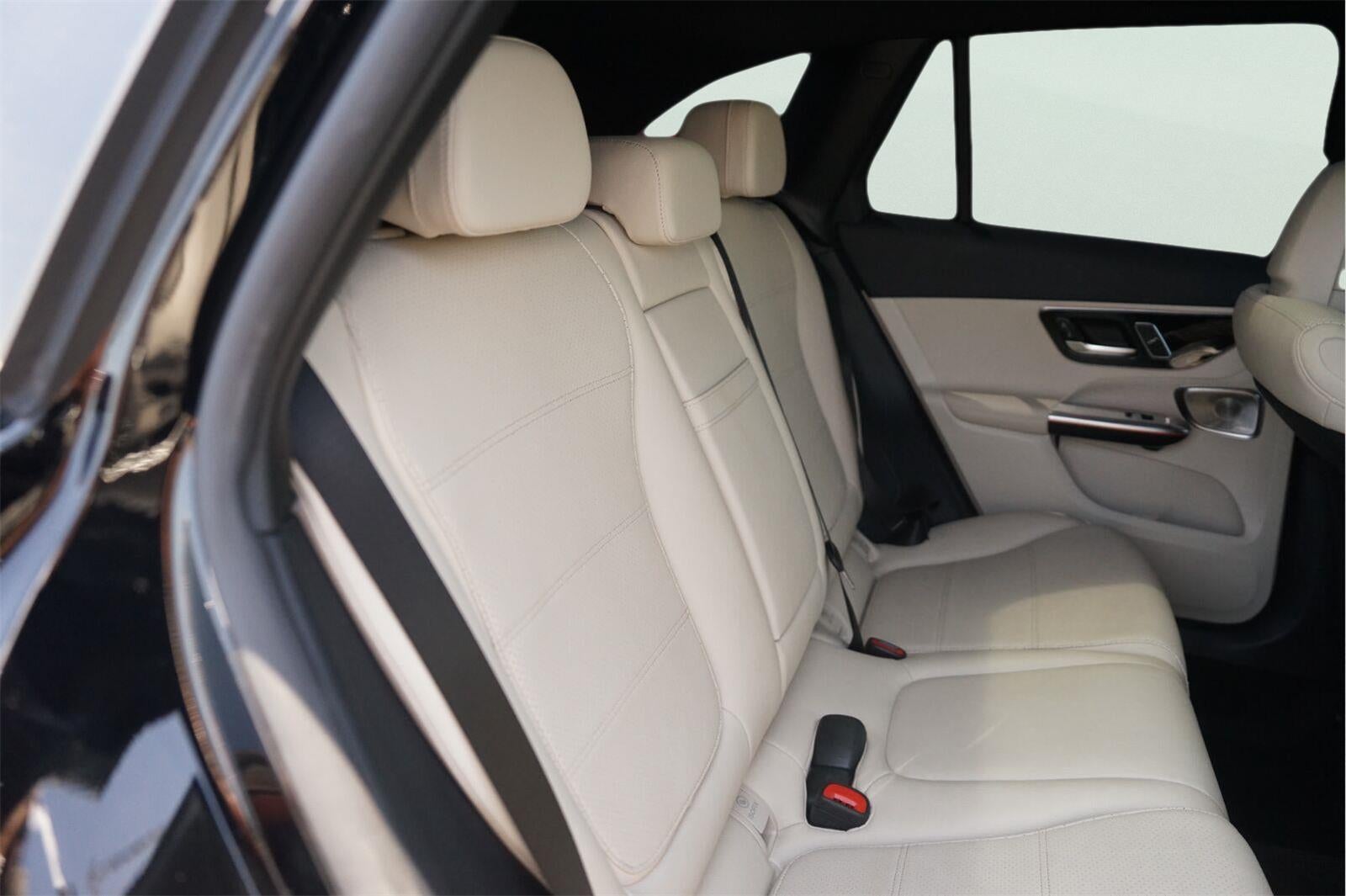 2025 Mercedes-Benz GLC GLC 350e