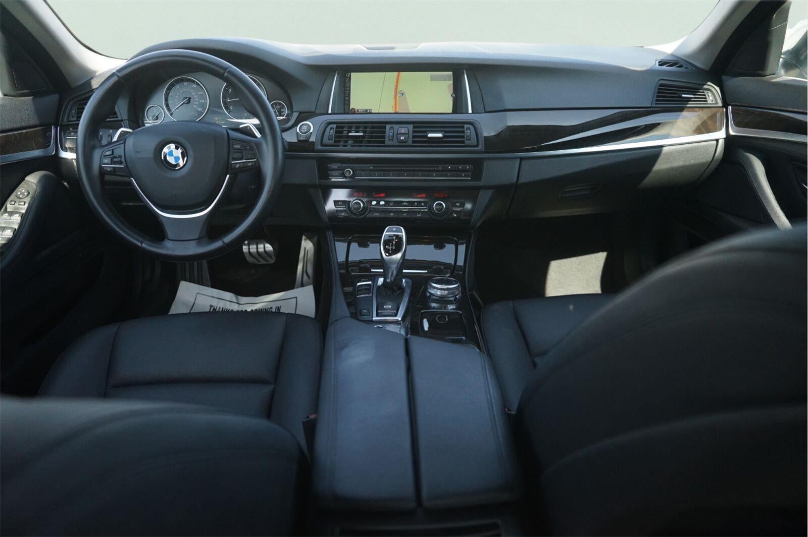 2016 BMW 5 Series 528i