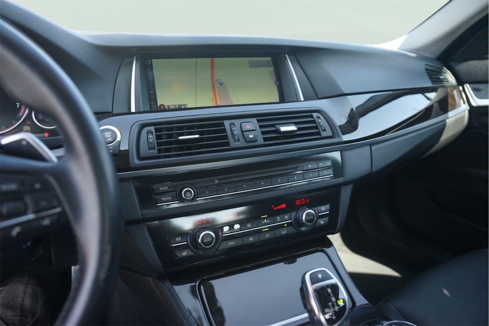 2016 BMW 5 Series 528i
