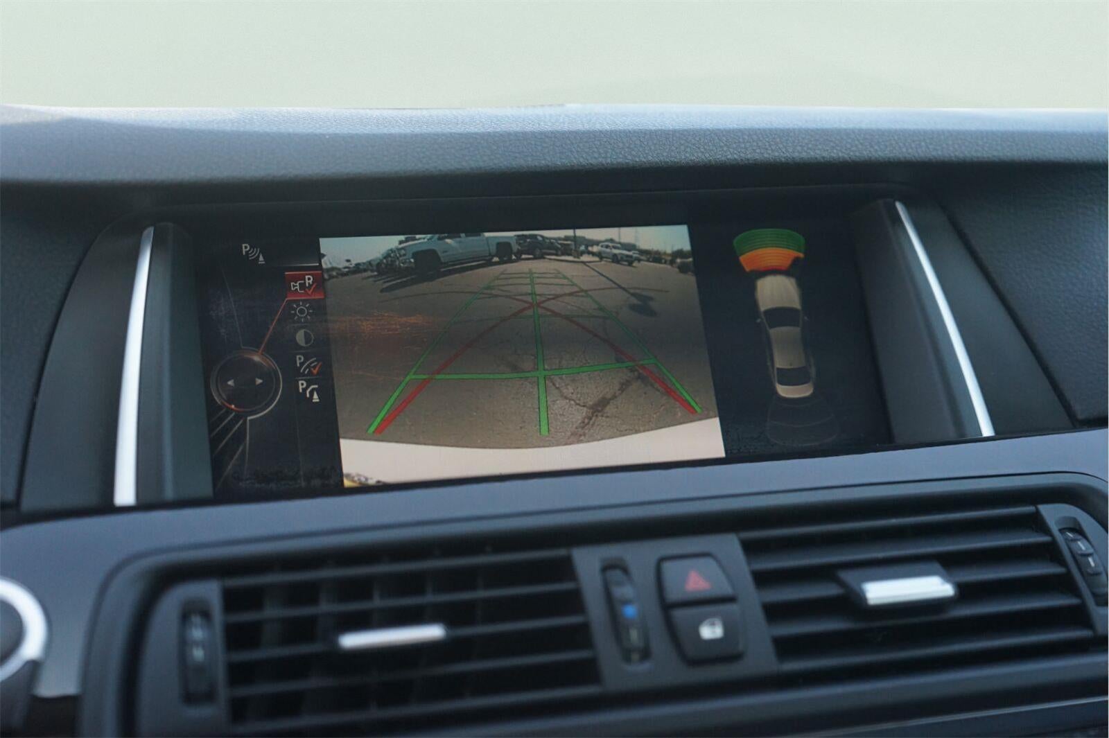 2016 BMW 5 Series 528i