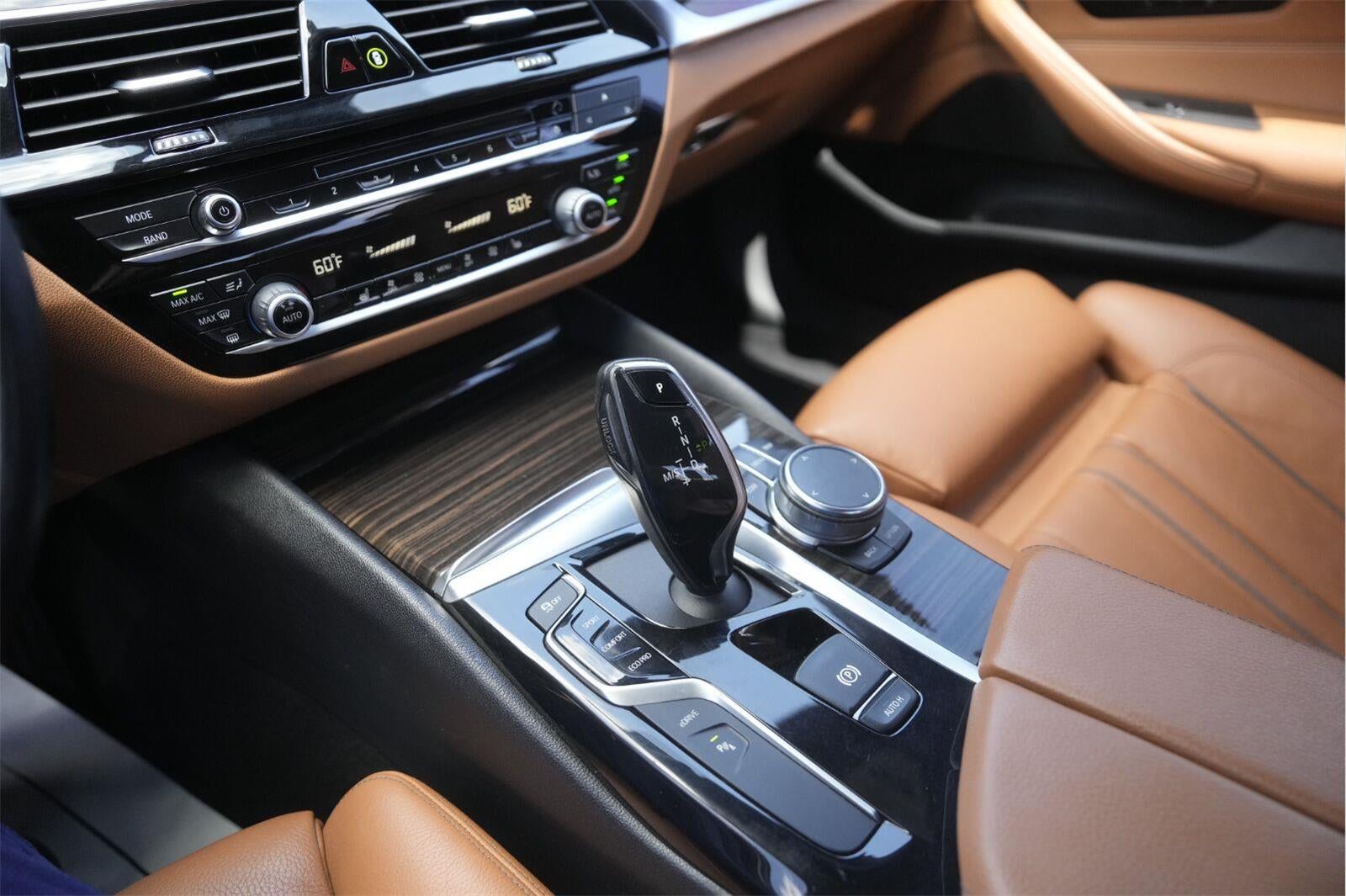 2019 BMW 5 Series 530e xDrive iPerformance
