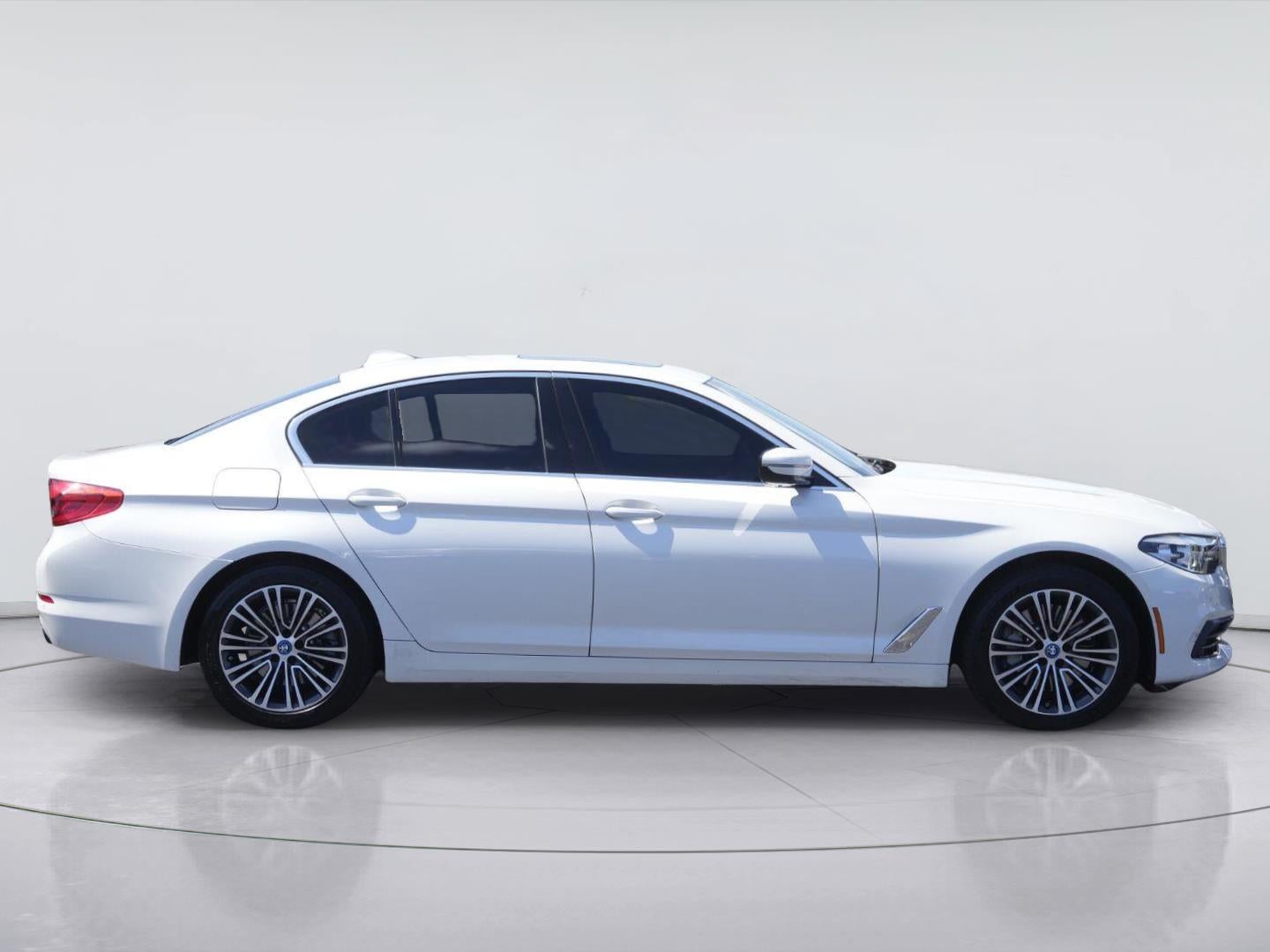 2019 BMW 5 Series 530e xDrive iPerformance