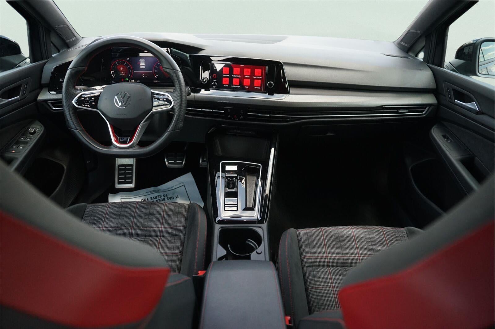 2023 Volkswagen Golf GTI 40th Anniversary Edition