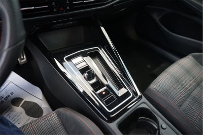 2023 Volkswagen Golf GTI 40th Anniversary Edition
