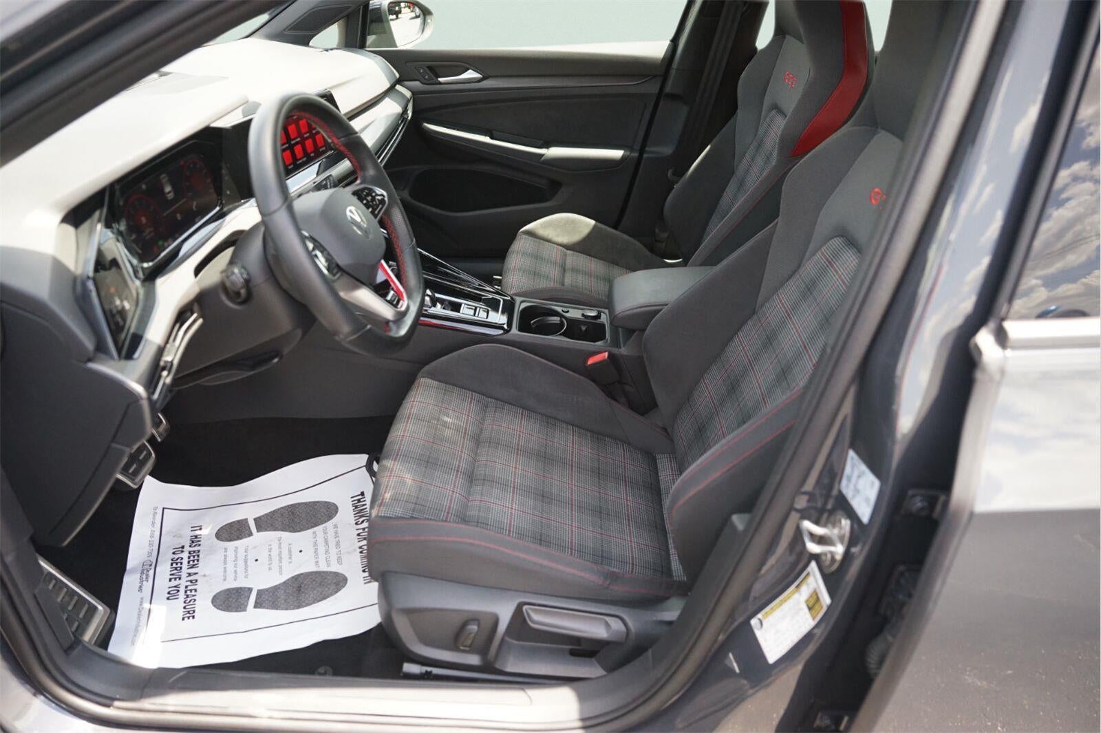 2023 Volkswagen Golf GTI 40th Anniversary Edition