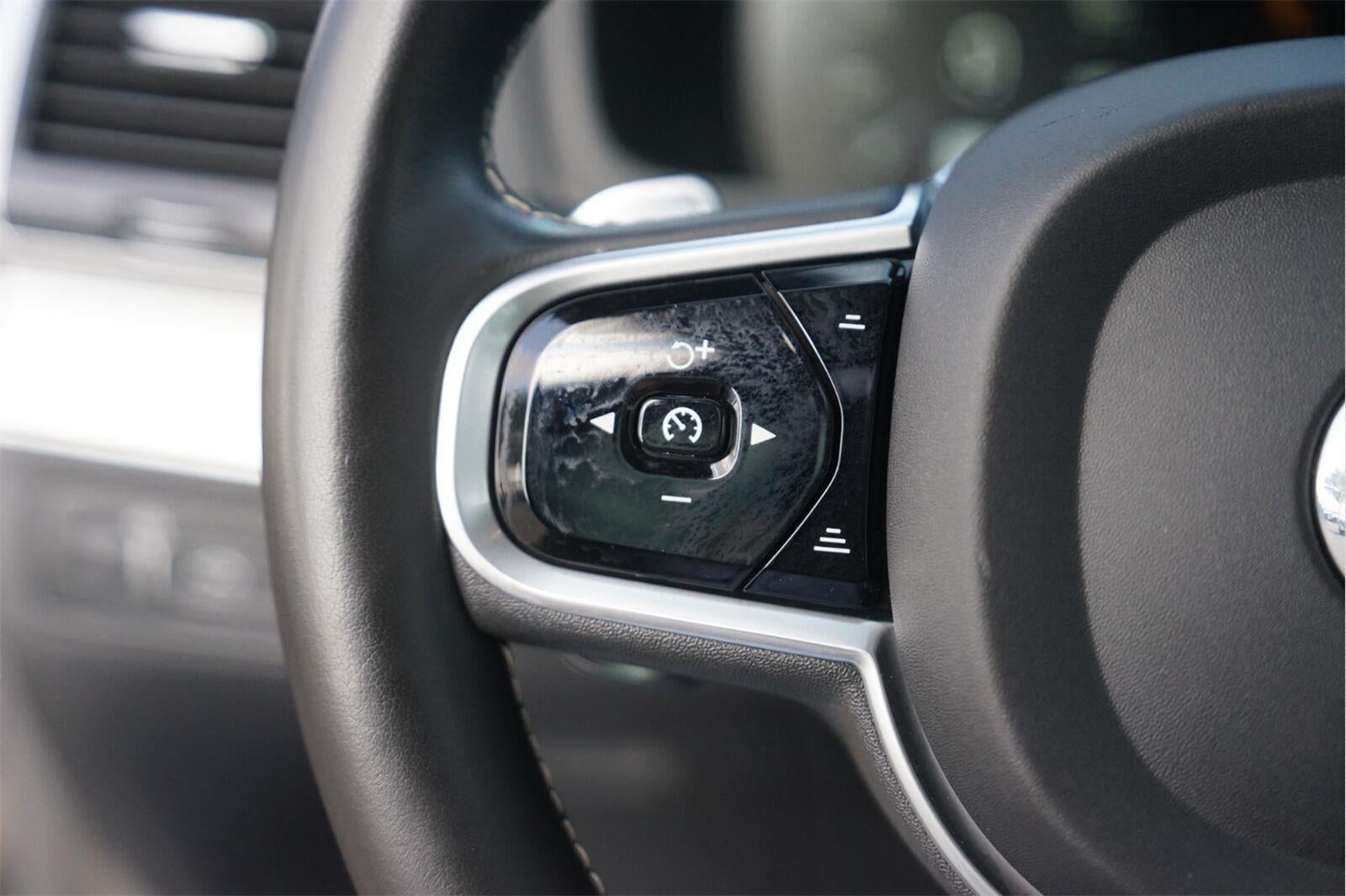 2020 Volvo Xc90 R-Design