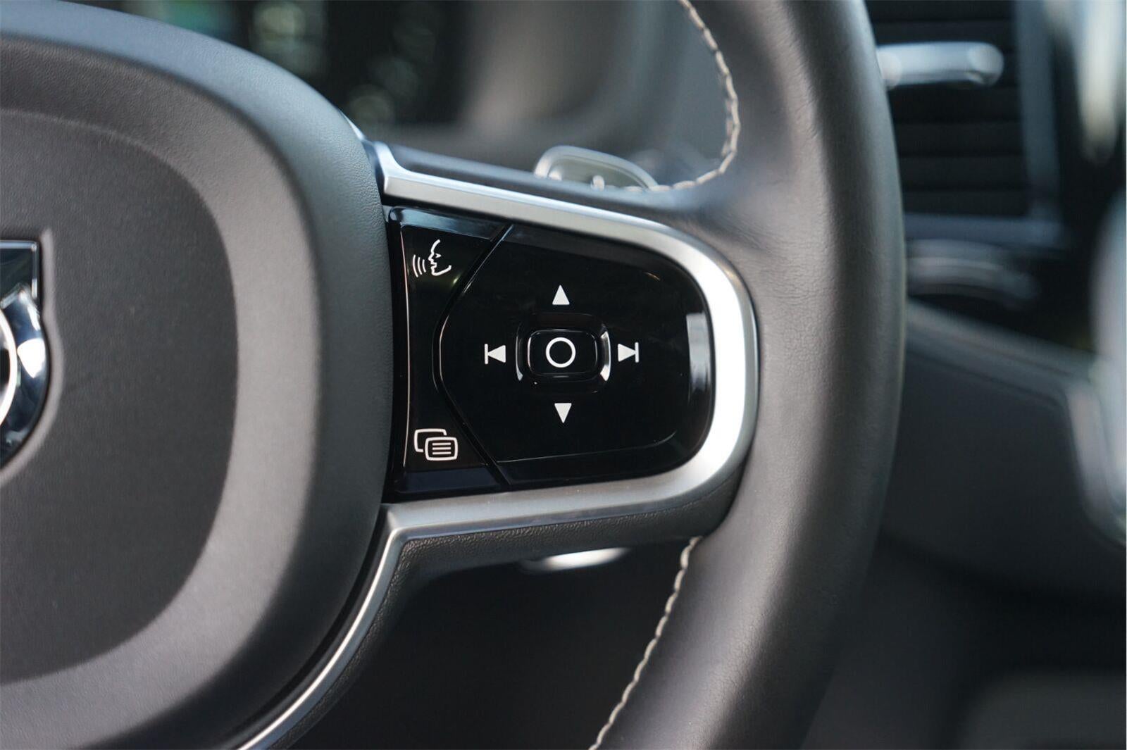 2020 Volvo Xc90 R-Design