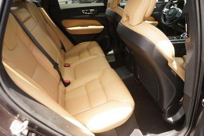 2022 Volvo XC60 Recharge Plug-In Hybrid Inscription
