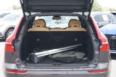 2022 Volvo XC60 Recharge Plug-In Hybrid Inscription