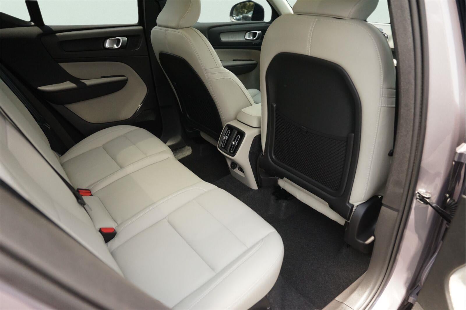 2026 Volvo Xc40 Ultra